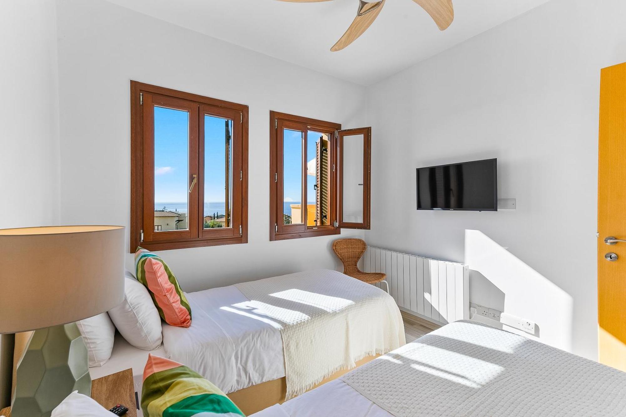 2 Bedroom Apartment Thalassa With Sea And Sunset Views, Aphrodite Hills Resort Kuklia Zewnętrze zdjęcie