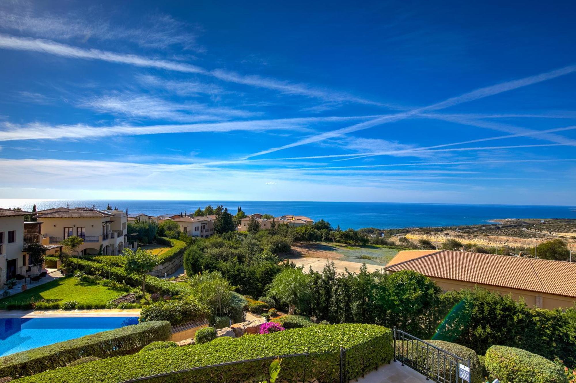 2 Bedroom Apartment Thalassa With Sea And Sunset Views, Aphrodite Hills Resort Kuklia Zewnętrze zdjęcie