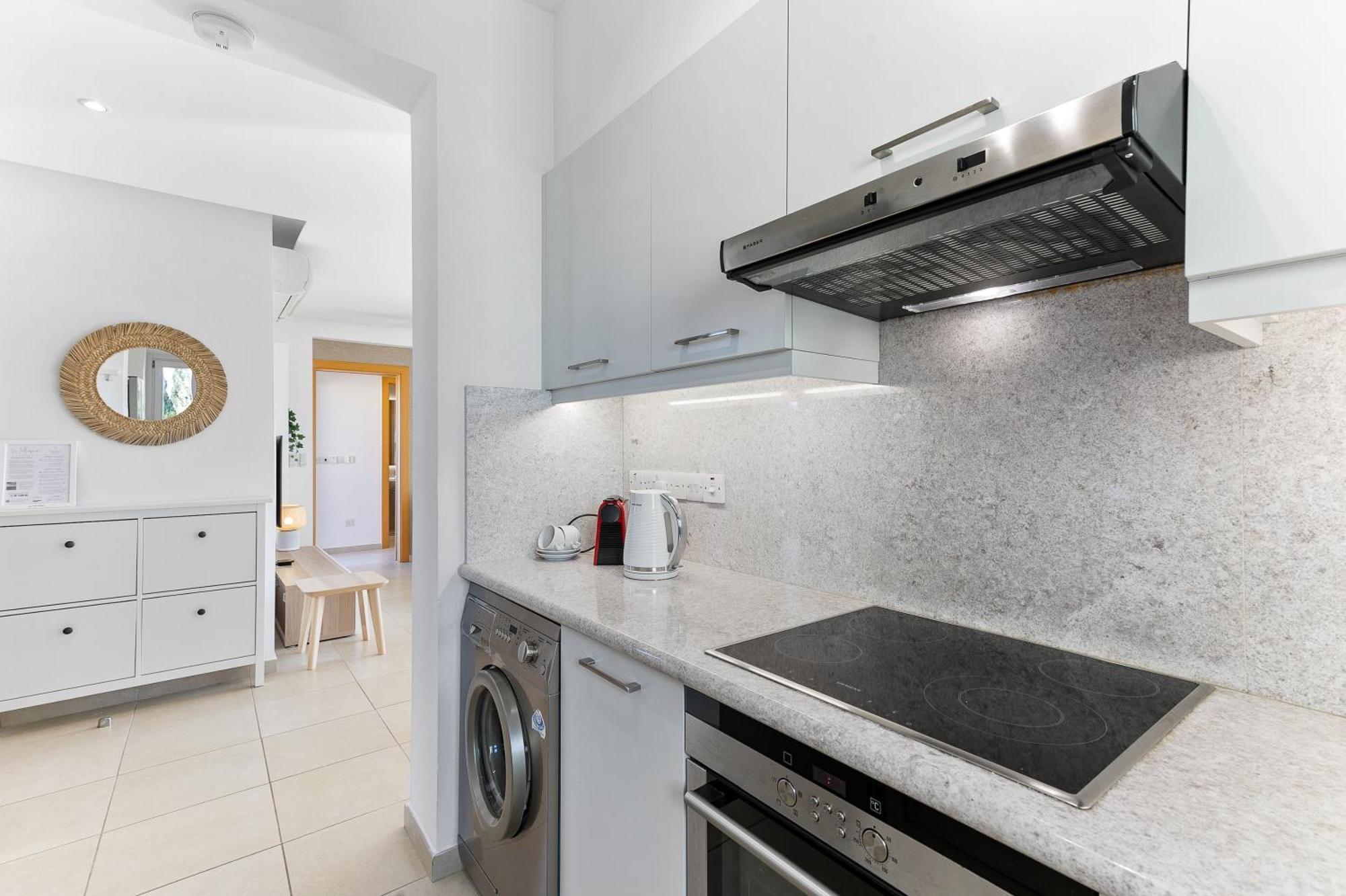 2 Bedroom Apartment Thalassa With Sea And Sunset Views, Aphrodite Hills Resort Kuklia Zewnętrze zdjęcie